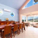Gustav Retreat Villa *