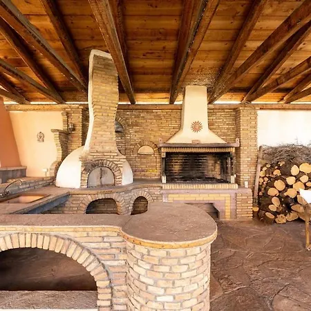 Gustav Retreat Vila