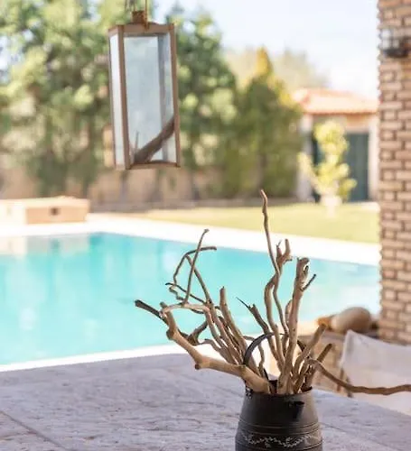 Gustav Retreat Villa