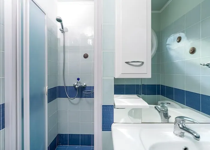 Gustav Retreat Villa Goumeika