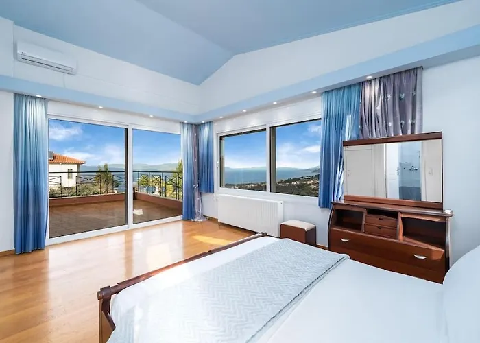 Gustav Retreat Villa